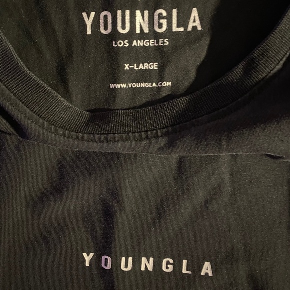 YoungLA Essentials Tees - Picture 4 of 4